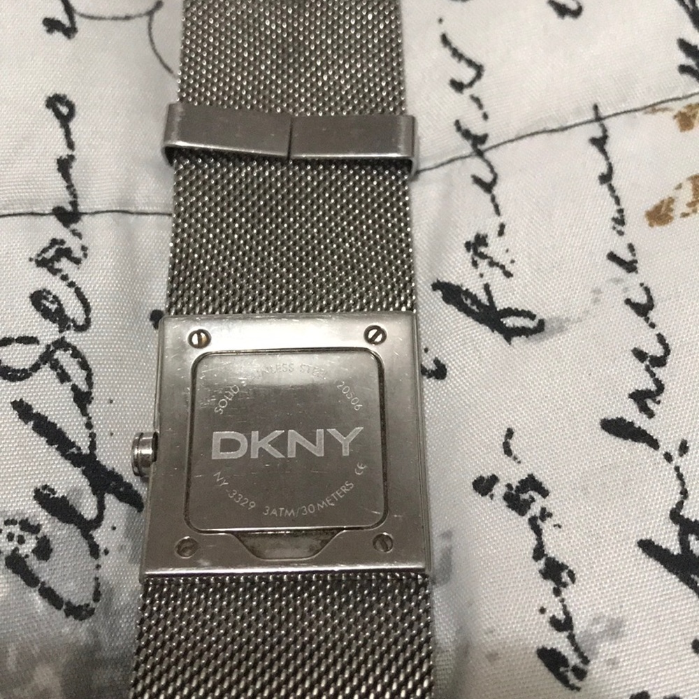 Dkny Watch Silver Solid Stainless Watch. - image 5
